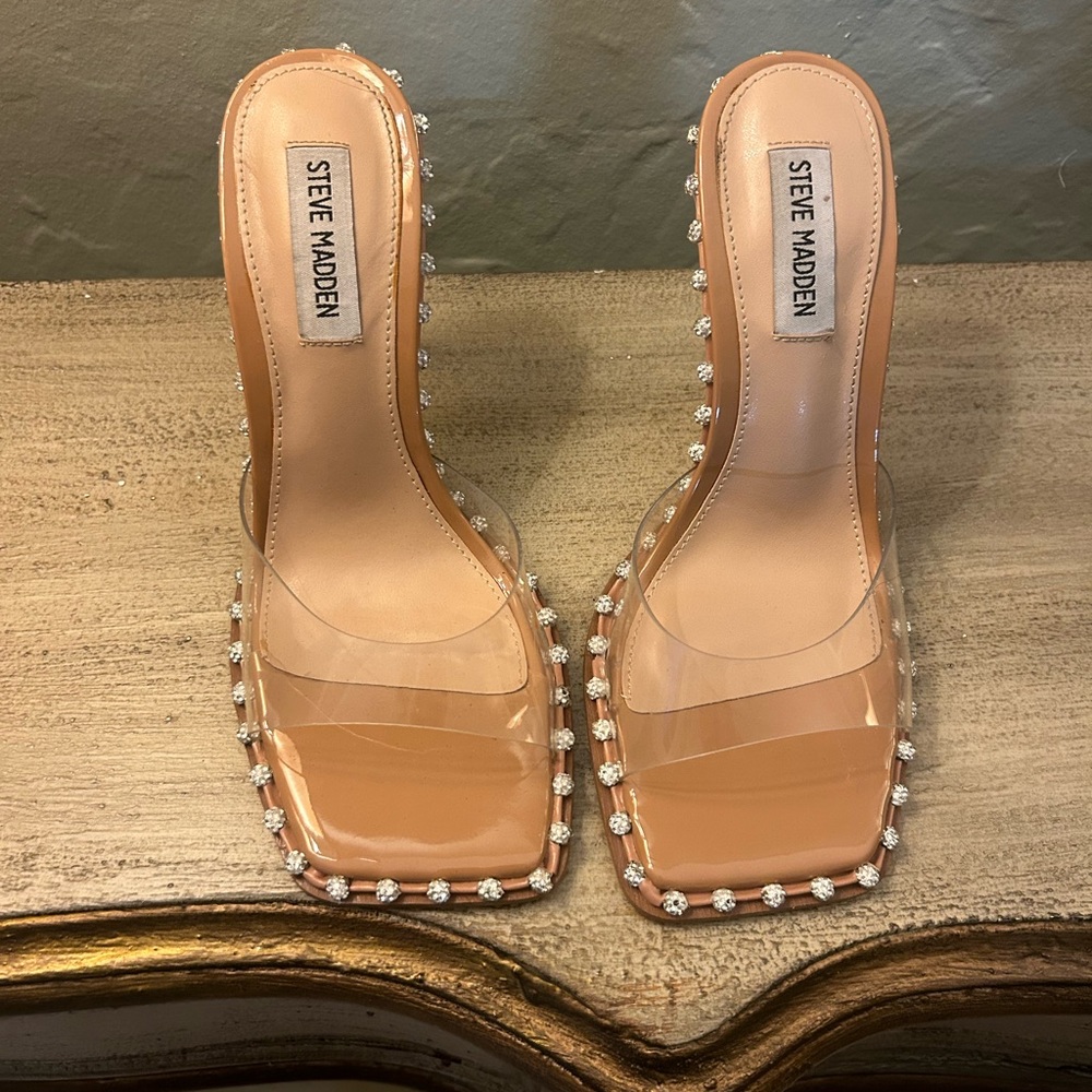 Steve Madden Nude Heels